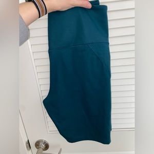 Girlfriend Collective Biker Shorts L